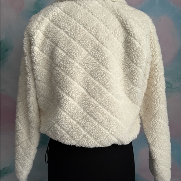 Calvin Klein Performance fleece crop half zip in winter white with black trim. - Picture 4 of 11